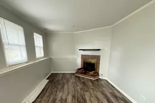2116 Briar Hill Dr, Schaumburg, IL 60194 - Photo 7