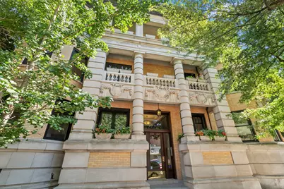 453 W Fullerton Parkway #2E, Chicago, IL 60614 - Photo 1