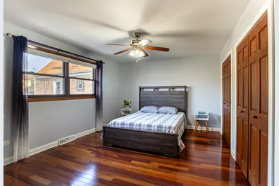 5547 S Neenah Avenue, Chicago, IL 60638 - Photo 9