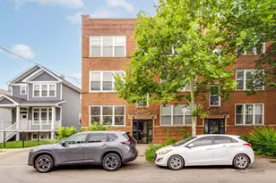 4348 N Sacramento Ave, Chicago, IL 60618 - Photo 3