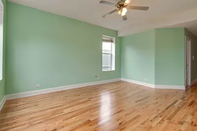 4348 N Sacramento Avenue #3, Chicago, IL 60618 - Photo 7