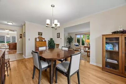 3300 Ailsworth Court, Darien, IL 60561 - Photo 9