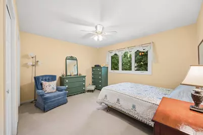 3300 Ailsworth Court, Darien, IL 60561 - Photo 17