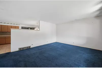 730 W Beach Drive, Addison, IL 60101 - Photo 3