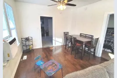 1026 Victoria Avenue, North Chicago, IL 60064 - Photo 5