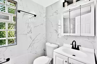 2030 S 4th Avenue, Maywood, IL 60153 - Photo 27