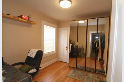 5642 W Newport Avenue, Chicago, IL 60634 - Photo 5