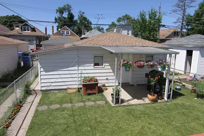 5642 W Newport Avenue, Chicago, IL 60634 - Photo 13