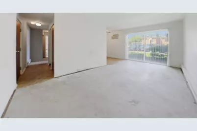 9717 S Keeler Avenue #109, Oak Lawn, IL 60453 - Photo 3