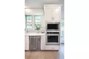 250 Mary Dr, Schaumburg, IL 60193 - Photo 7