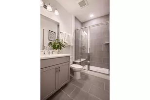 250 Mary Dr, Schaumburg, IL 60193 - Photo 15