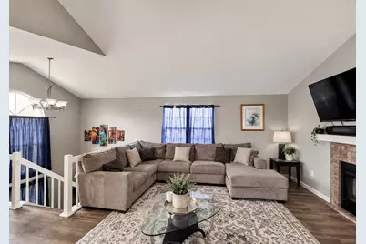 634 Le Parc Circle #634, Buffalo Grove, IL 60089 - Photo 3