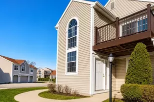 634 Le Parc Cir, Buffalo Grove, IL 60089 - Photo 23