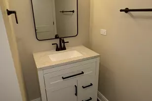 1009 Plaza Dr, Joliet, IL 60435 - Photo 19