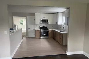 1009 Plaza Dr, Joliet, IL 60435 - Photo 3