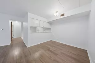 7505 175th St, Tinley Park, IL 60477 - Photo 11