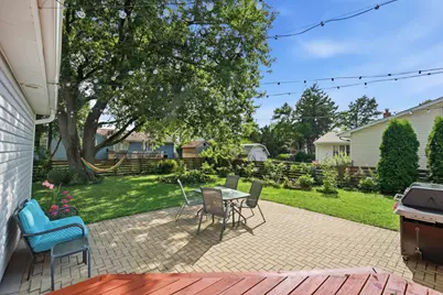 17 Whitehall Court, Buffalo Grove, IL 60089 - Photo 23