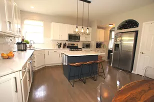 2244 Exeter Ct, Aurora, IL 60503 - Photo 7