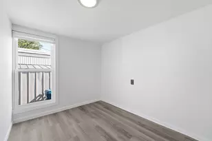 1513 46th Ave, Melrose Park, IL 60160 - Photo 11