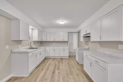 119 E 5th Street, Coal Valley, IL 61240 - Photo 13