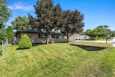 119 E 5th Street, Coal Valley, IL 61240 - Photo 3