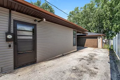 119 E 5th Street, Coal Valley, IL 61240 - Photo 45