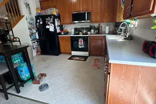 134 Neutrenton Ave, Elgin, IL 60120 - Photo 9