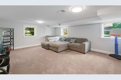 5016 W 107th Street, Oak Lawn, IL 60453 - Photo 11