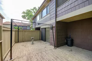 4 W Millstone Ct, Palos Hills, IL 60465 - Photo 17