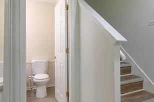 4 W Millstone Ct, Palos Hills, IL 60465 - Photo 3