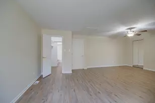4 W Millstone Ct, Palos Hills, IL 60465 - Photo 11