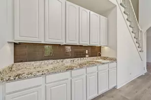 29 Chancel Ln, Glen Ellyn, IL 60137 - Photo 15