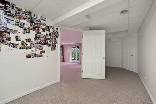 29 Chancel Ln, Glen Ellyn, IL 60137 - Photo 37
