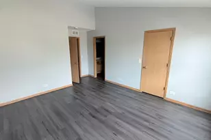2209 Sunrise Cir, Aurora, IL 60503 - Photo 13