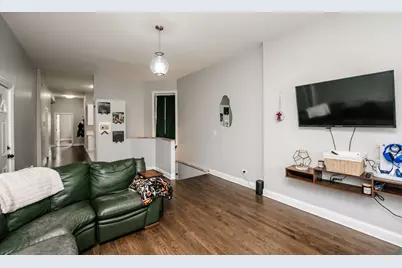 735 E 50th Street #2, Chicago, IL 60615 - Photo 5