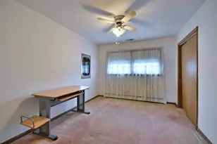 611 N Lincoln Ave, Addison, IL 60101 - Photo 9