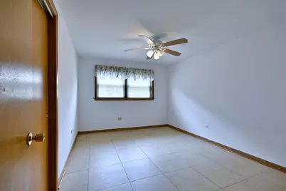 611 N Lincoln Avenue, Addison, IL 60101 - Photo 17