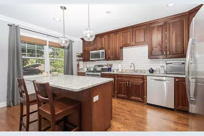 21 N Herbert Road #I, Riverside, IL 60546 - Photo 5