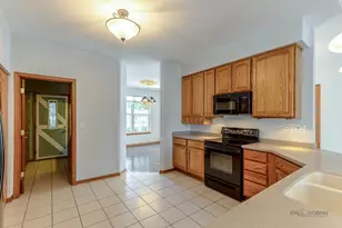306 Greenview Ln, Lake Villa, IL 60046 - Photo 15