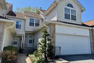 13361 W Heiden Cir, Lake Bluff, IL 60044 - Photo 1