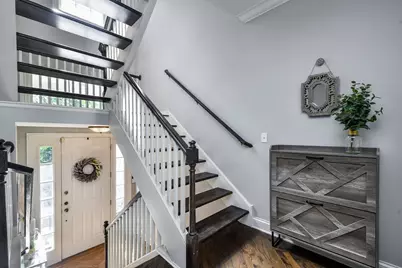 834 Shandrew Drive, Naperville, IL 60540 - Photo 11