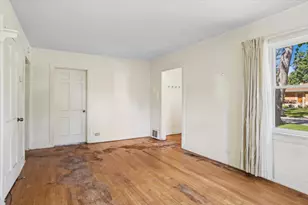 657 E Prairie Ave, Des Plaines, IL 60016 - Photo 5