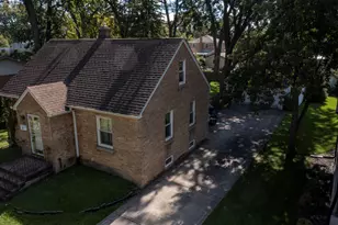 657 E Prairie Ave, Des Plaines, IL 60016 - Photo 27