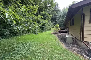 895 Thenius Rd, Sparland, IL 61565 - Photo 9