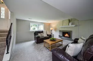 2287 Durham Dr, Wheaton, IL 60189 - Photo 7