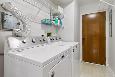 501 Lake Hinsdale Drive #109, Willowbrook, IL 60527 - Photo 23