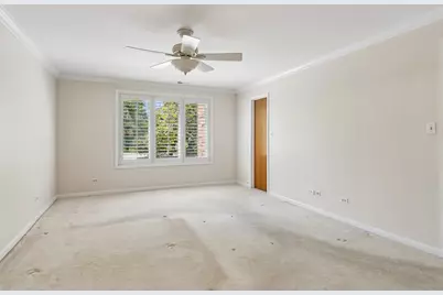 501 Lake Hinsdale Drive #109, Willowbrook, IL 60527 - Photo 17