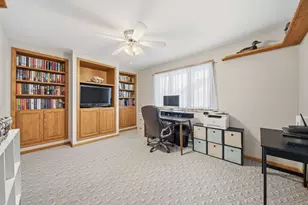8129 Bob O Link Rd, Orland Park, IL 60462 - Photo 11
