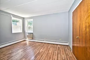 6161 N Hoyne Ave, Chicago, IL 60659 - Photo 5