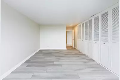 4250 N Marine Drive #1222, Chicago, IL 60613 - Photo 15